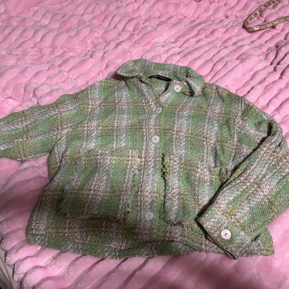 ⭐️Hodt Pick⭐️ Zara cropped green tweed button jacket small - Picture 8 of 9